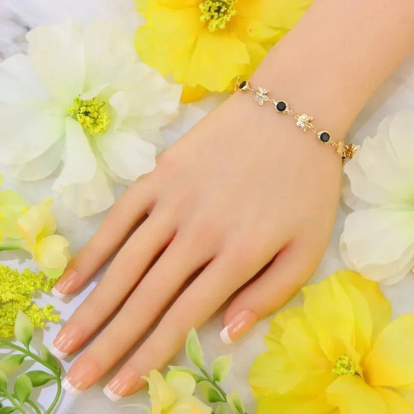 Minimalist Bracelet, Sleek & Modern Design, Women’s Fashion, YC110472-B - Picture 10 of 10